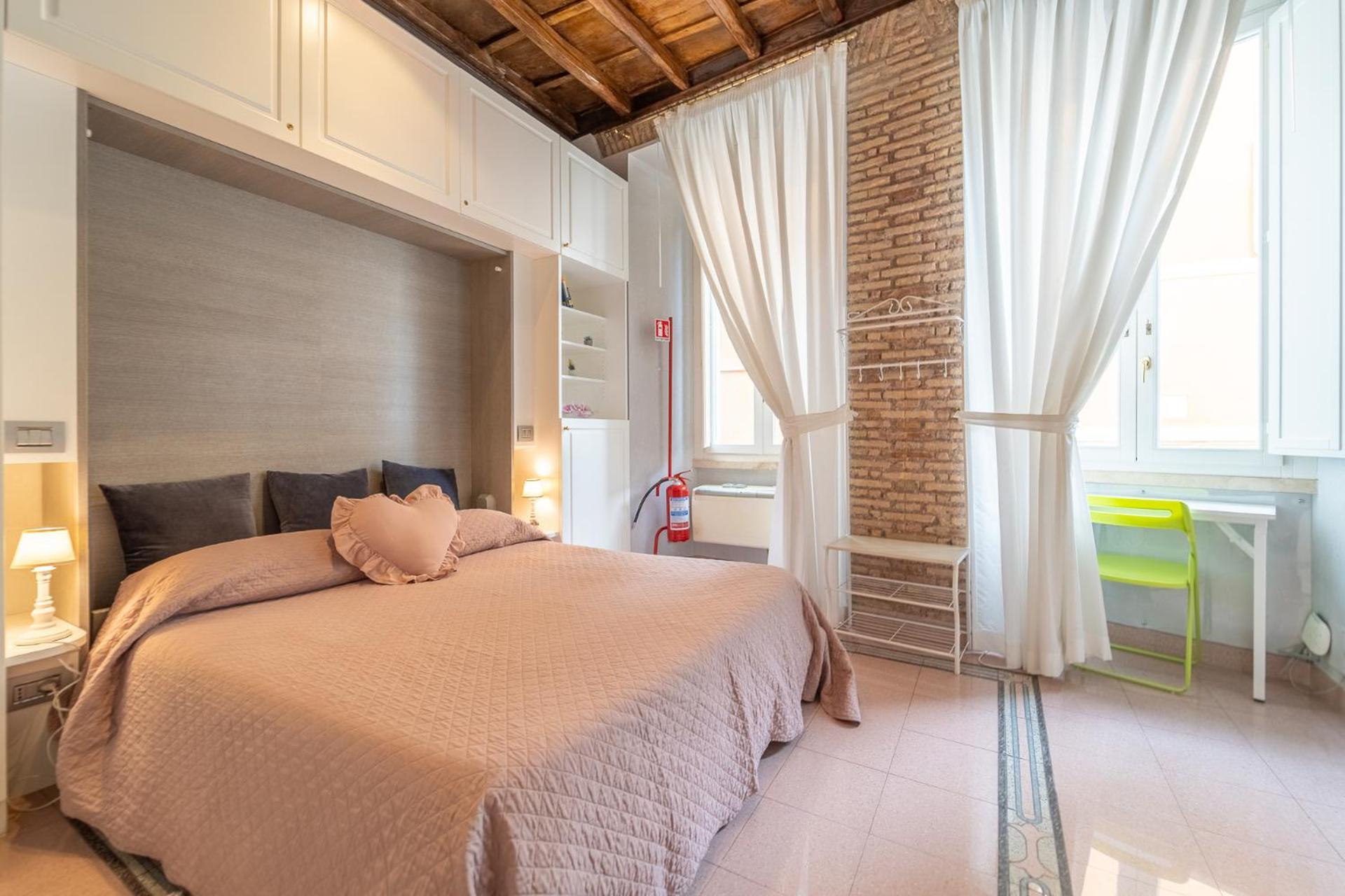 Secret Retreat In The Heart Of The Ghetto By Houseeds Apartment Rome
