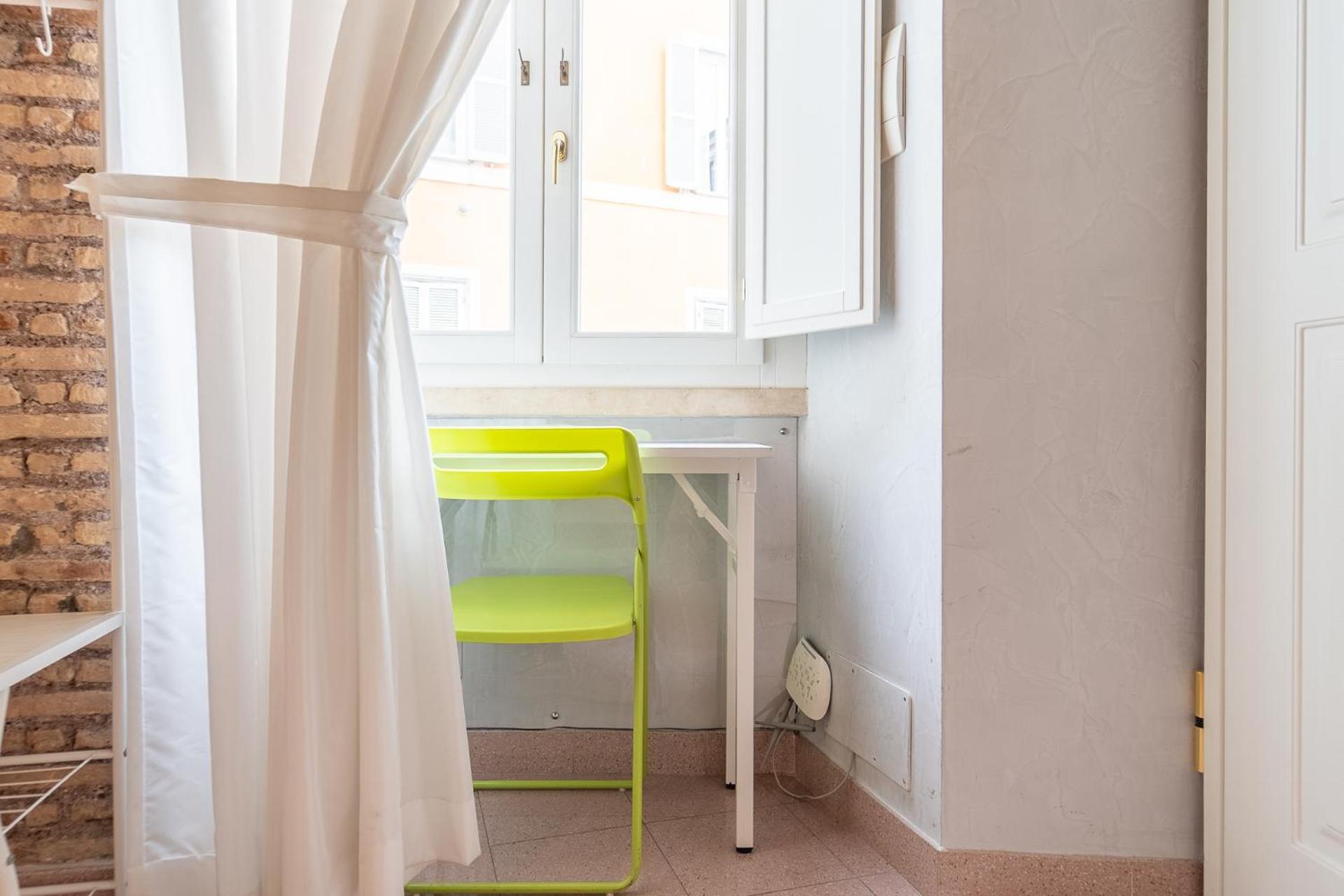 Secret Retreat In The Heart Of The Ghetto By Houseeds Appartement